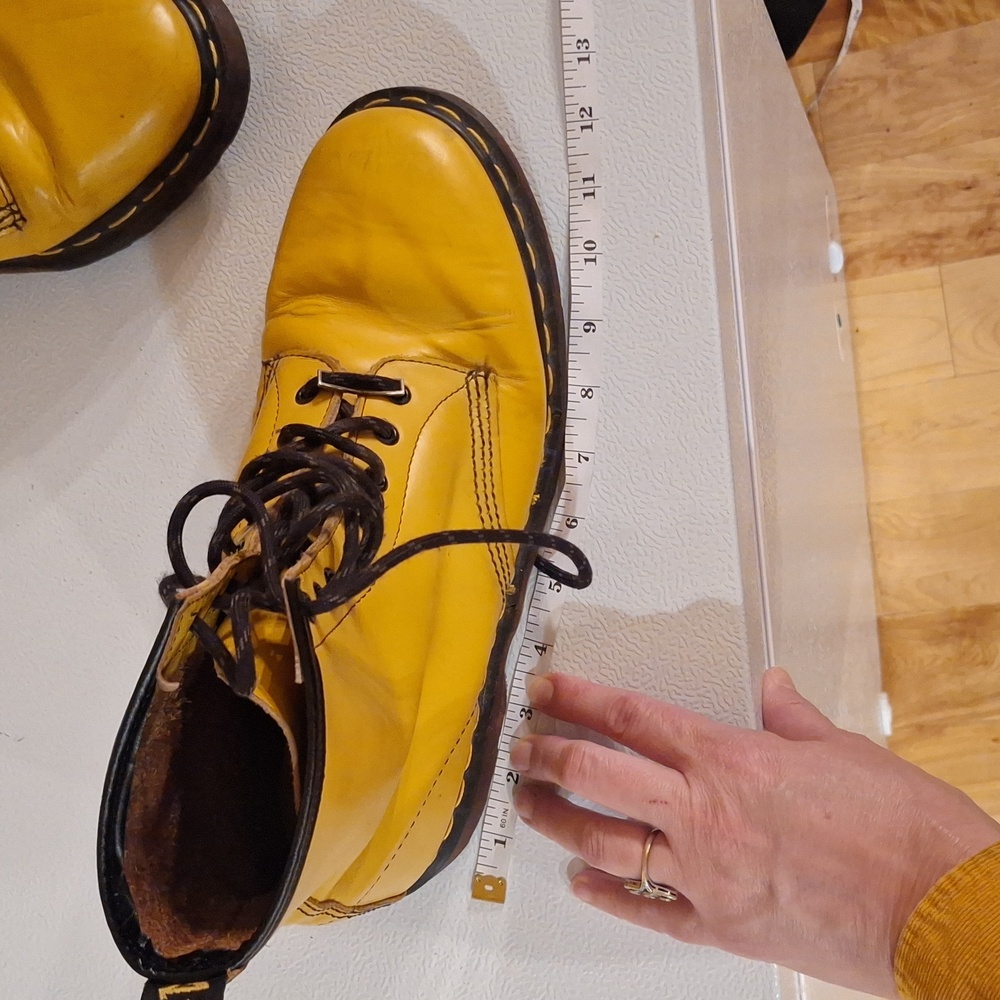 Dr. Martens 1460 *cp* Yellow Smooth Leather Combat Boots Mens 10.5 Womens 12.5 - Picture 6 of 7
